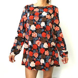 NWT Vici Juliet Floral Long Sleeve Shift Dress